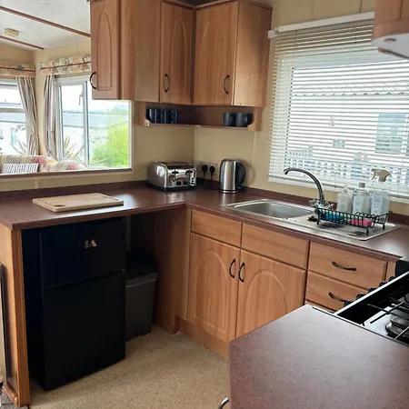Campsite Cosy Two Bedroom Lodge On Seven Bays Holiday Park Near Padstow Saint Merryn